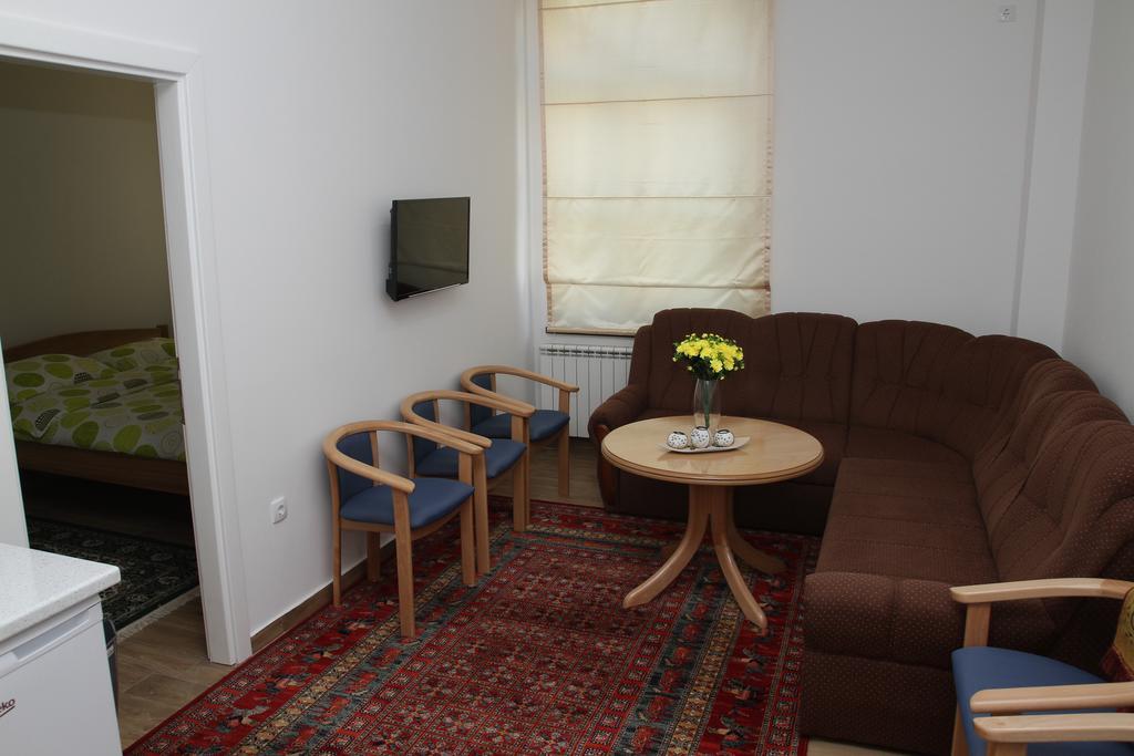Apartments Ferhadija Banja Luka Buitenkant foto