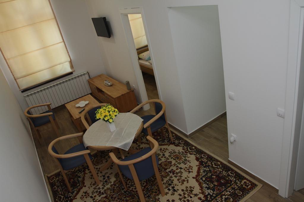 Apartments Ferhadija Banja Luka Buitenkant foto