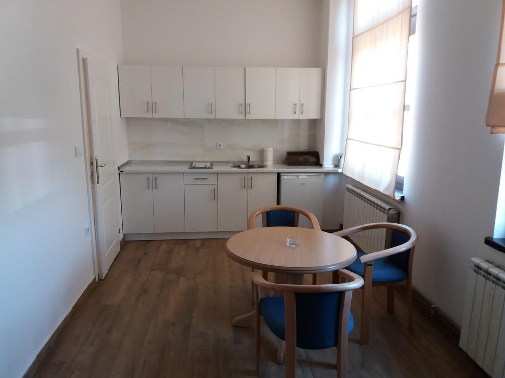 Apartments Ferhadija Banja Luka Buitenkant foto